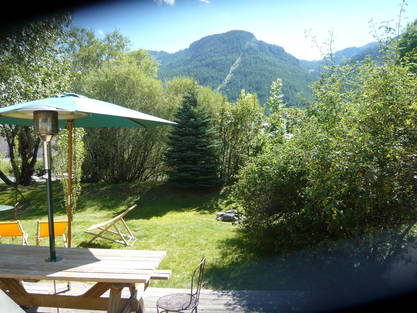 VUE DE LA TERRASSE ETE